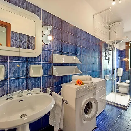 Apartamento Edera With Balcony Few Steps From Sea - Happy San Bartolomeo Al Mare