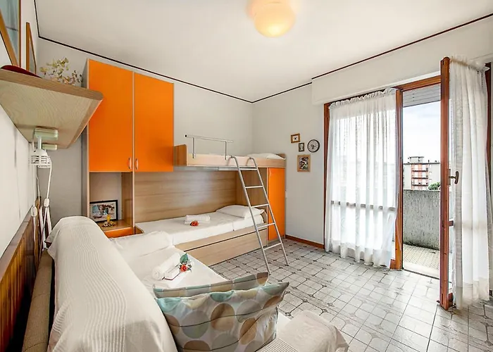 Apartment Edera With Balcony Few Steps From Sea - Happy San Bartolomeo Al Mare
